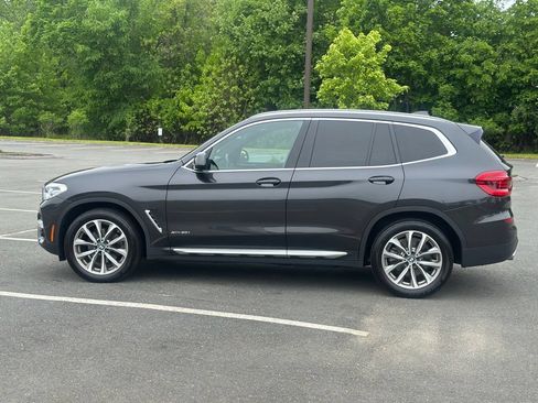 Used 2018 BMW X3 xDrive30i AWD/4WD image 3