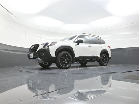 Certified 2025 Subaru Forester Wilderness image 11