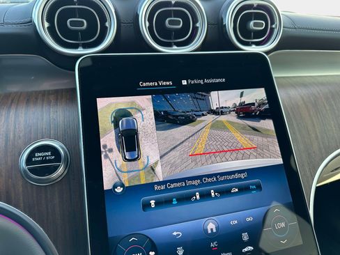 Certified 2025 Mercedes-Benz GLC 350e 4MATIC image 25