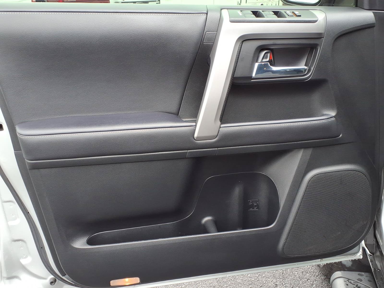 Used 2022 Toyota 4Runner SR5 RWD image 19