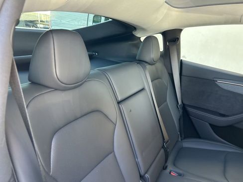 Used 2026 Tesla Model Y 2WD image 26