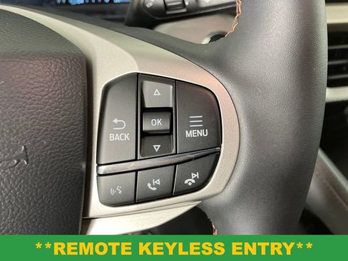 New 2026 Ford Explorer Active RWD image 18