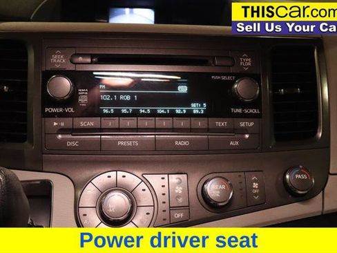 Used 2011 Toyota Sienna LE image 15