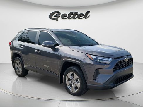 Used 2024 Toyota RAV4 XLE w/ Convenience Package FWD image 2
