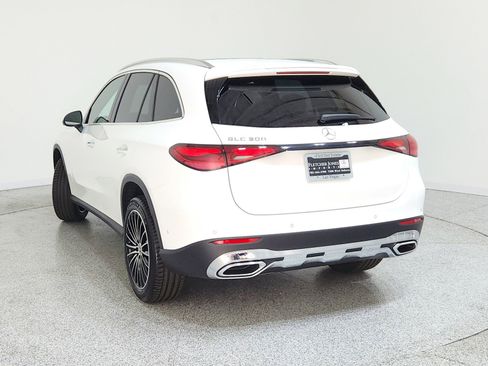 New 2026 Mercedes-Benz GLC 300 GLC 300 image 9