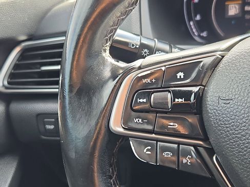 Used 2019 Honda Accord Sport image 17