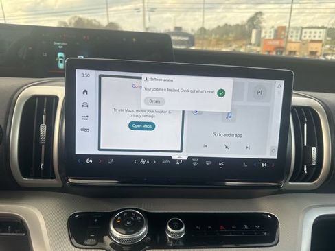 Used 2025 Ford Expedition Max Active image 18