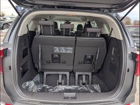 New 2026 Kia Carnival image 14
