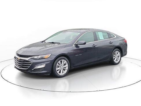 Used 2023 Chevrolet Malibu LT FWD image 2