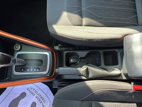 Used 2021 Ford EcoSport SE w/ SE Appearance Package image 12