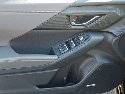 Used 2024 Subaru Crosstrek 2.5i Limited image 12