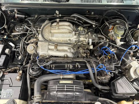Used 1992 Toyota 4Runner SR5 AWD/4WD image 41