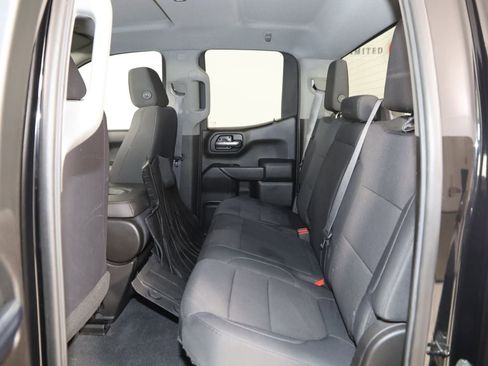 Used 2019 Chevrolet Silverado 1500 Custom Trail Boss w/ Custom Convenience Package AWD/4WD image 38