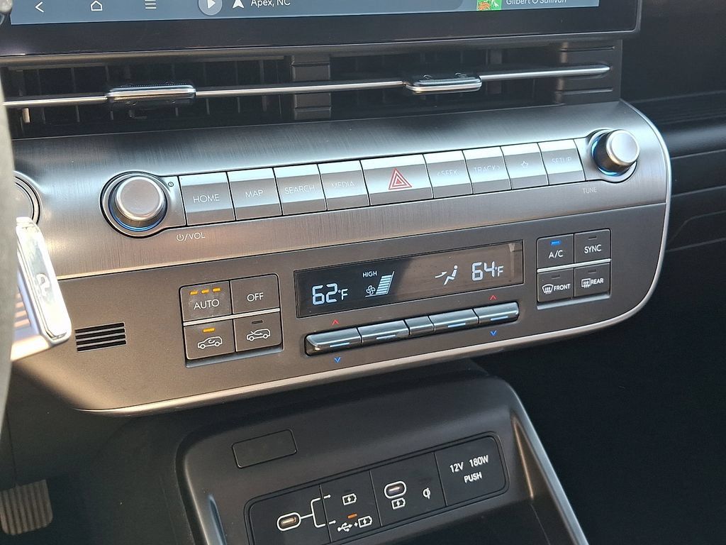 Used 2024 Hyundai Kona SEL w/ Convenience Package FWD image 15
