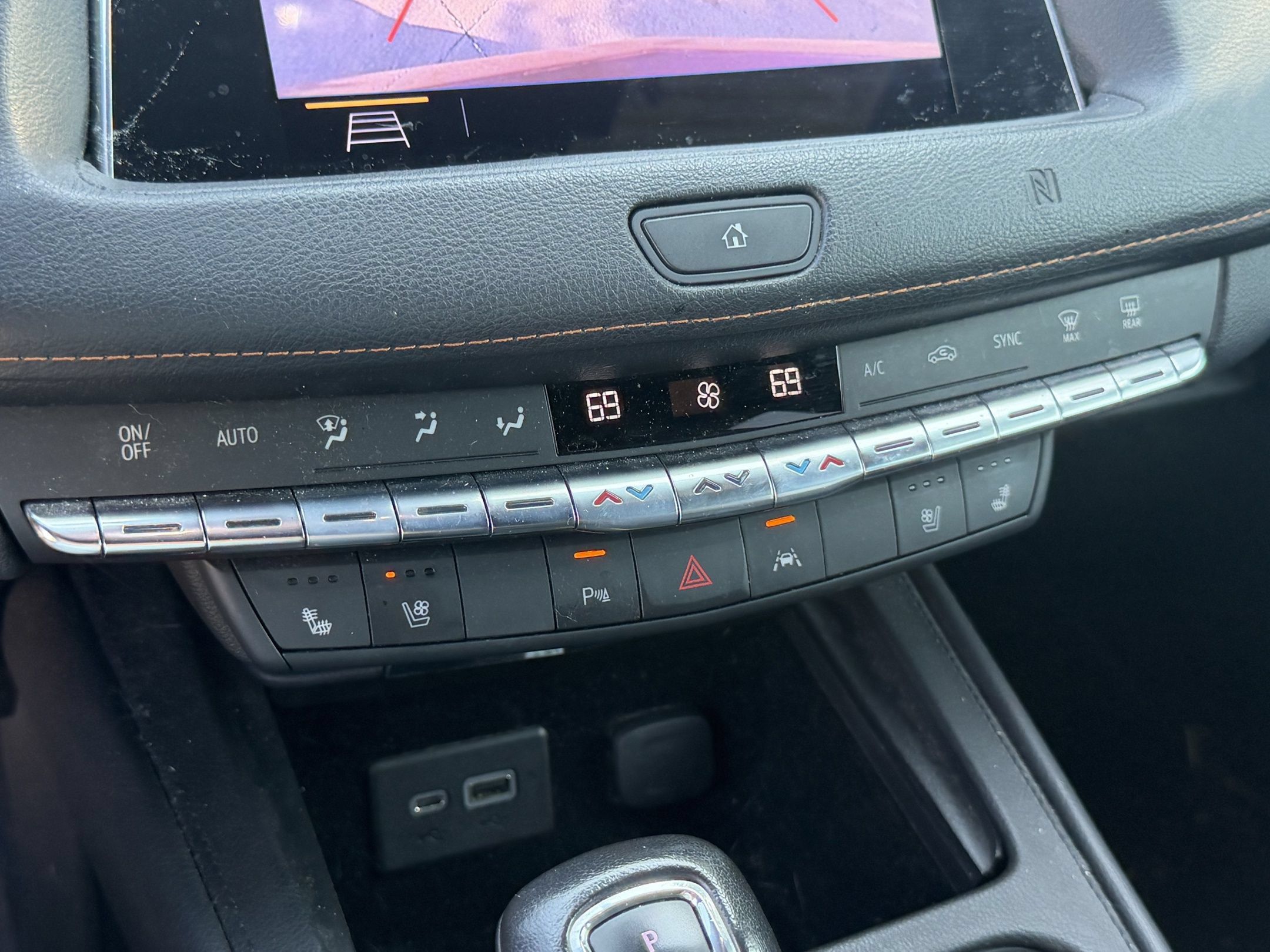 Used 2019 Cadillac XT4 Sport FWD image 17