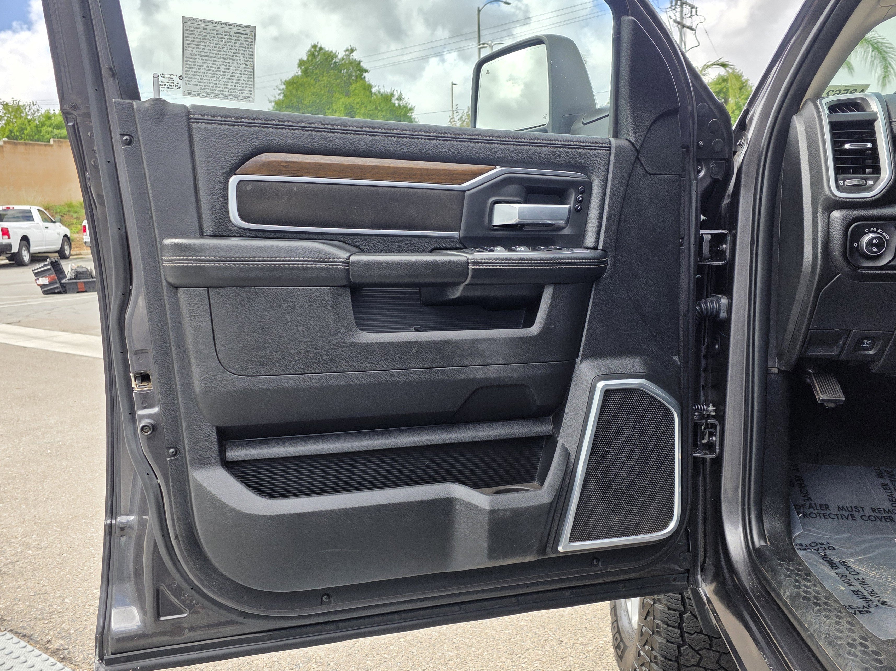 Certified 2024 RAM 2500 Laramie w/ Safety Group AWD/4WD image 12