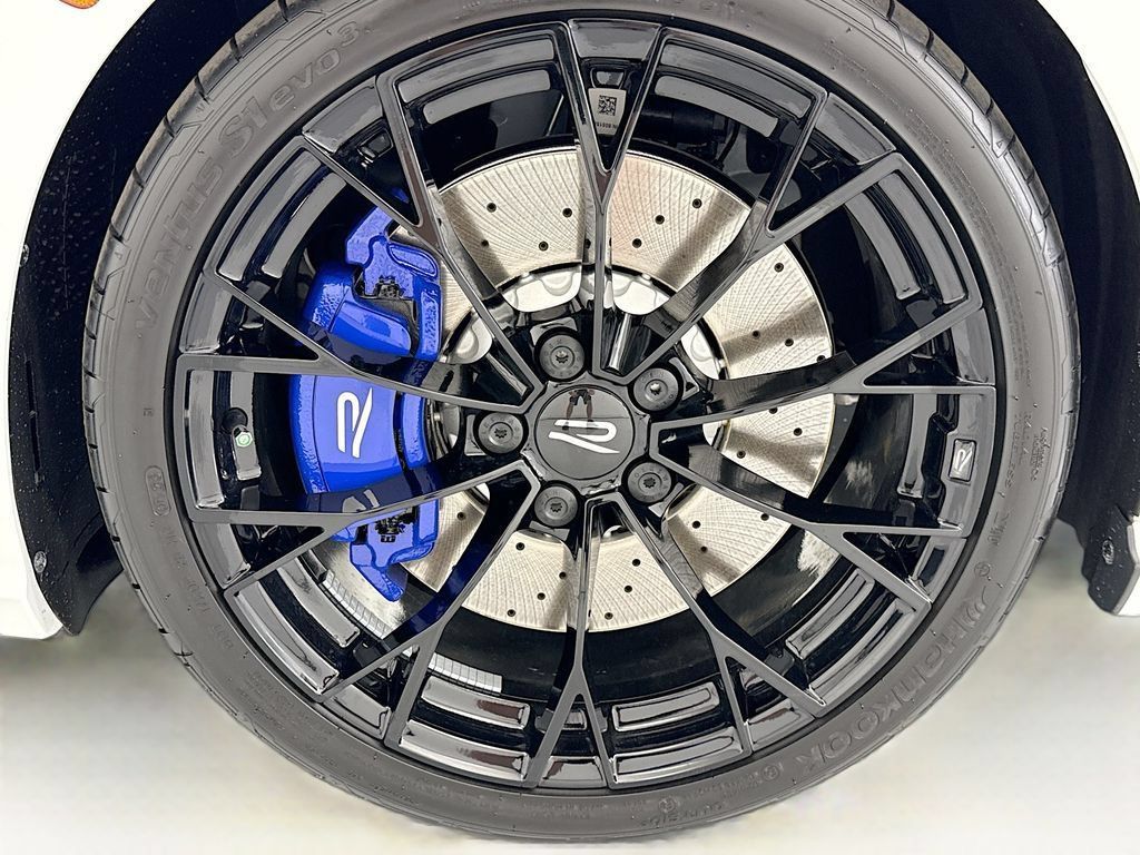 New 2026 Volkswagen Golf w/ Euro Style Package AWD/4WD image 29