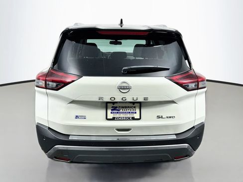 Used 2023 Nissan Rogue SL AWD/4WD image 6