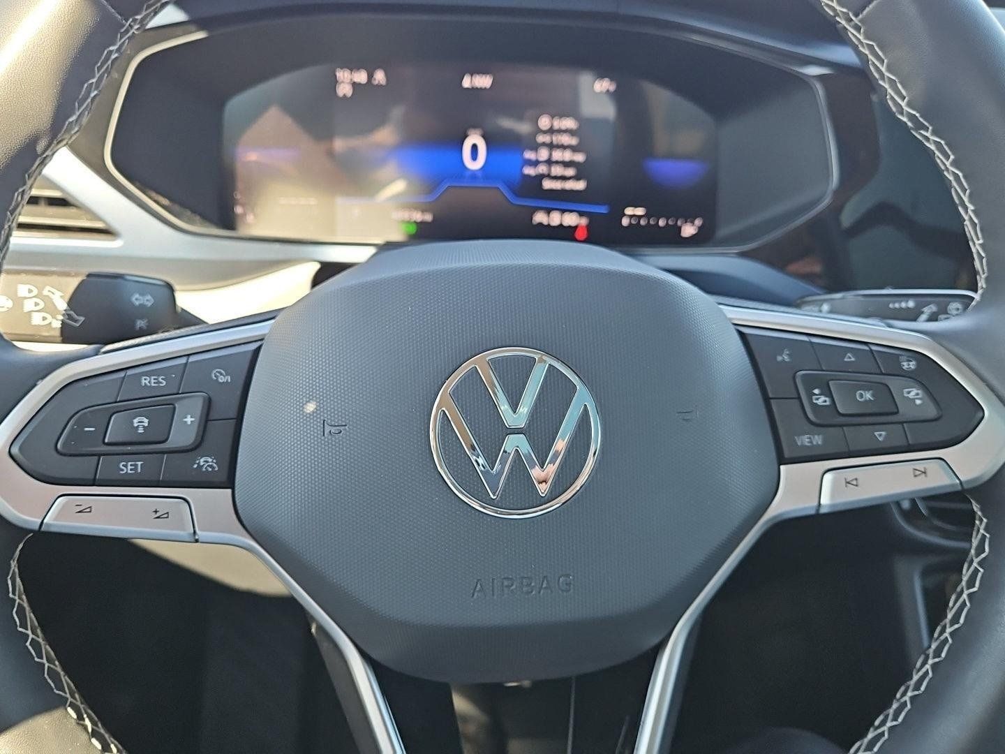 Used 2024 Volkswagen Taos SE AWD/4WD image 19