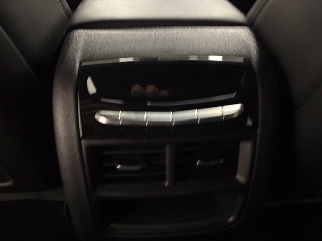 Used 2023 Cadillac XT5 Sportv w/ Platinum Package AWD/4WD image 38