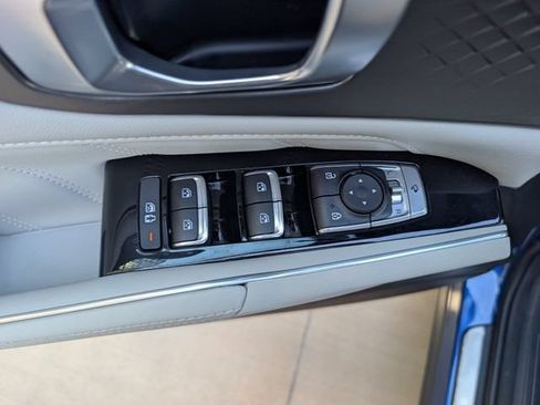 Used 2023 Kia Sorento SX AWD/4WD image 21