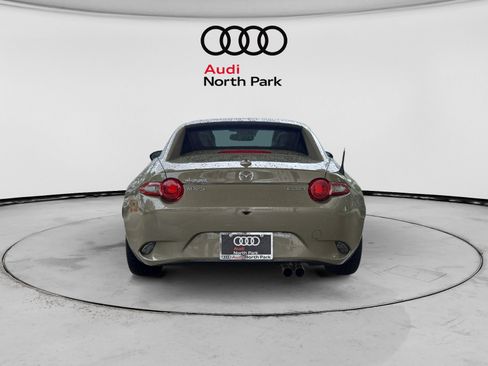 Used 2023 MAZDA MX-5 Miata Grand Touring w/ Weather Package RWD image 4