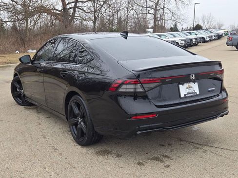Used 2024 Honda Accord Sport image 11