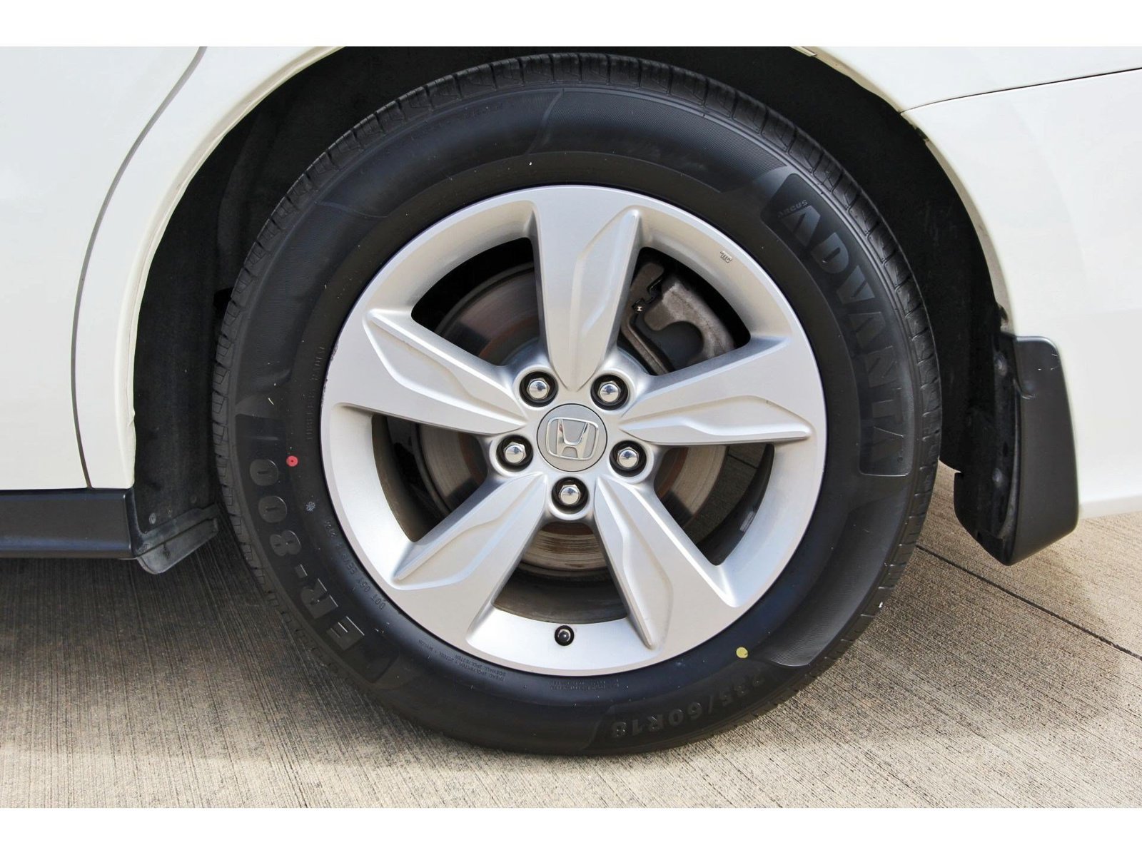 Used 2019 Honda Odyssey EX-L image 36