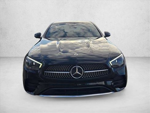 Certified 2022 Mercedes-Benz E 450 4MATIC Sedan image 2