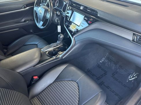 Certified 2019 Toyota Camry SE w/ Protection Package (Q2) image 14