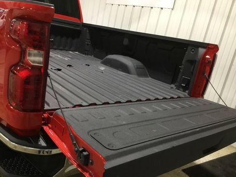 Used 2025 Chevrolet Silverado 3500 W/T image 20