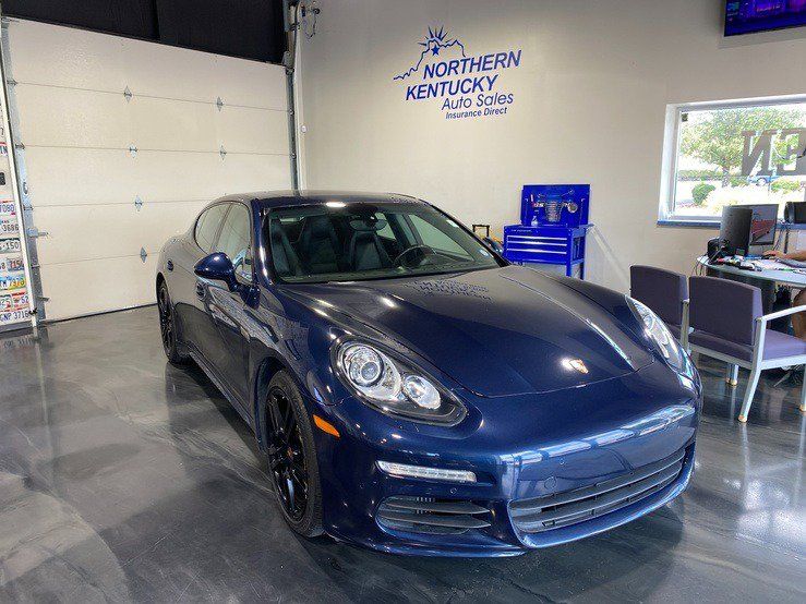 Used 2014 Porsche Panamera S RWD image 1