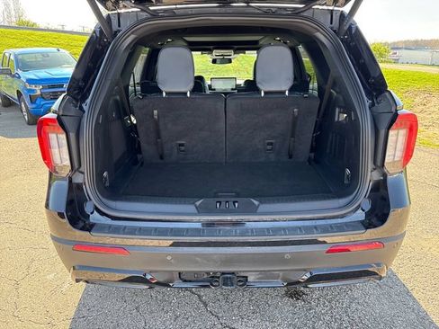 Used 2026 Ford Explorer ST-Line w/ ST-Line Street Pack AWD/4WD image 25
