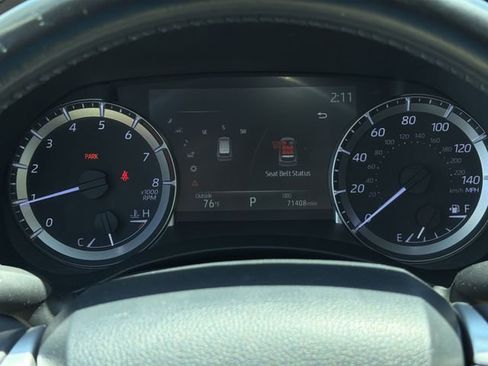 Used 2023 Toyota Highlander LE FWD image 22