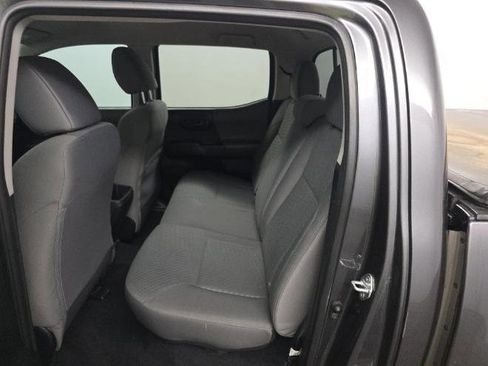 Used 2021 Toyota Tacoma SR image 9