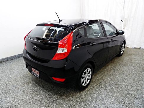 Used 2014 Hyundai Accent GS FWD image 6