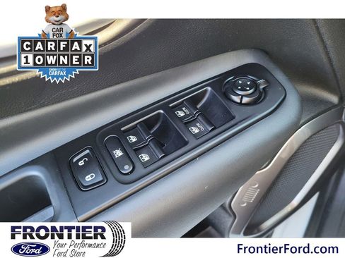 Used 2023 Jeep Renegade Latitude image 14