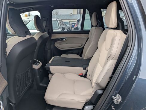 New 2026 Volvo XC90 T8 Plus w/ Protection Package Premier image 15