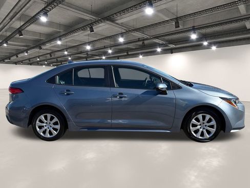 Used 2024 Toyota Corolla LE image 17