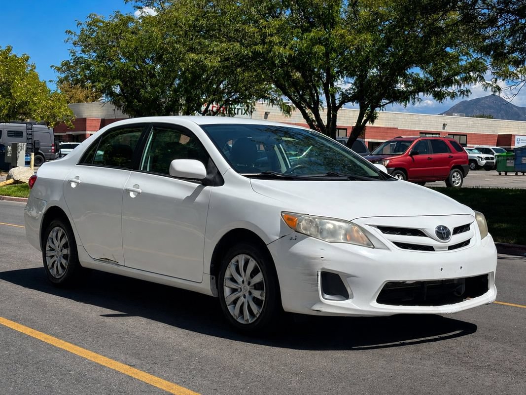 Used 2012 Toyota Corolla LE FWD image 7