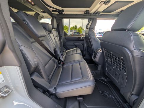 New 2026 Ford Bronco Badlands AWD/4WD image 7