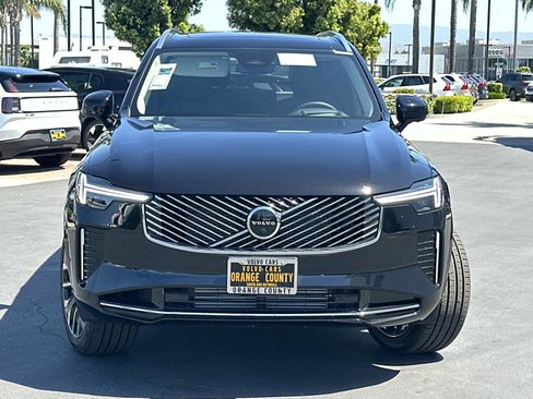New 2026 Volvo XC90 T8 Ultra w/ Lounge Package AWD/4WD image 2