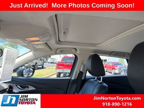 Used 2017 MAZDA CX-3 Touring w/ Premium Package AWD/4WD image 11