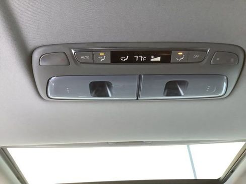 Used 2022 Kia Telluride EX w/ EX Premium Package image 37