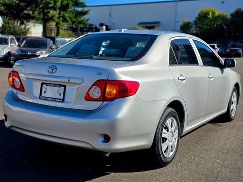 Used 2009 Toyota Corolla LE FWD image 7