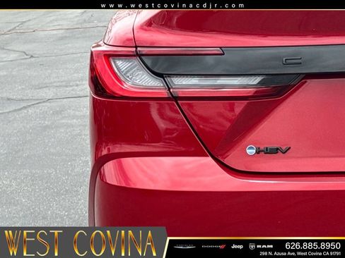 Used 2025 Toyota Camry XSE FWD image 14