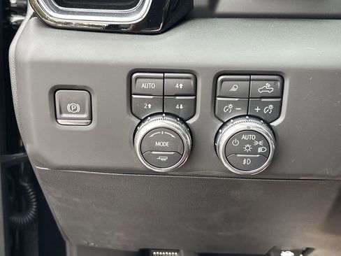 New 2026 GMC Sierra 1500 Denali Ultimate image 18