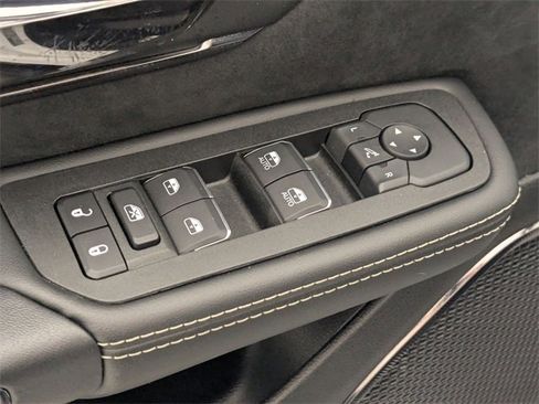Used 2025 RAM 1500 RHO image 11