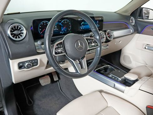 Certified 2023 Mercedes-Benz GLB 250 4MATIC image 13