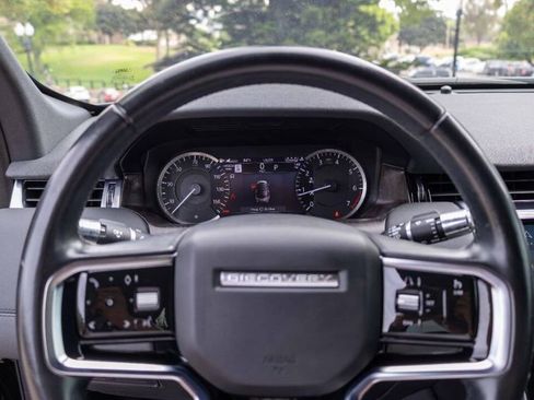 Used 2021 Land Rover Discovery Sport S image 23